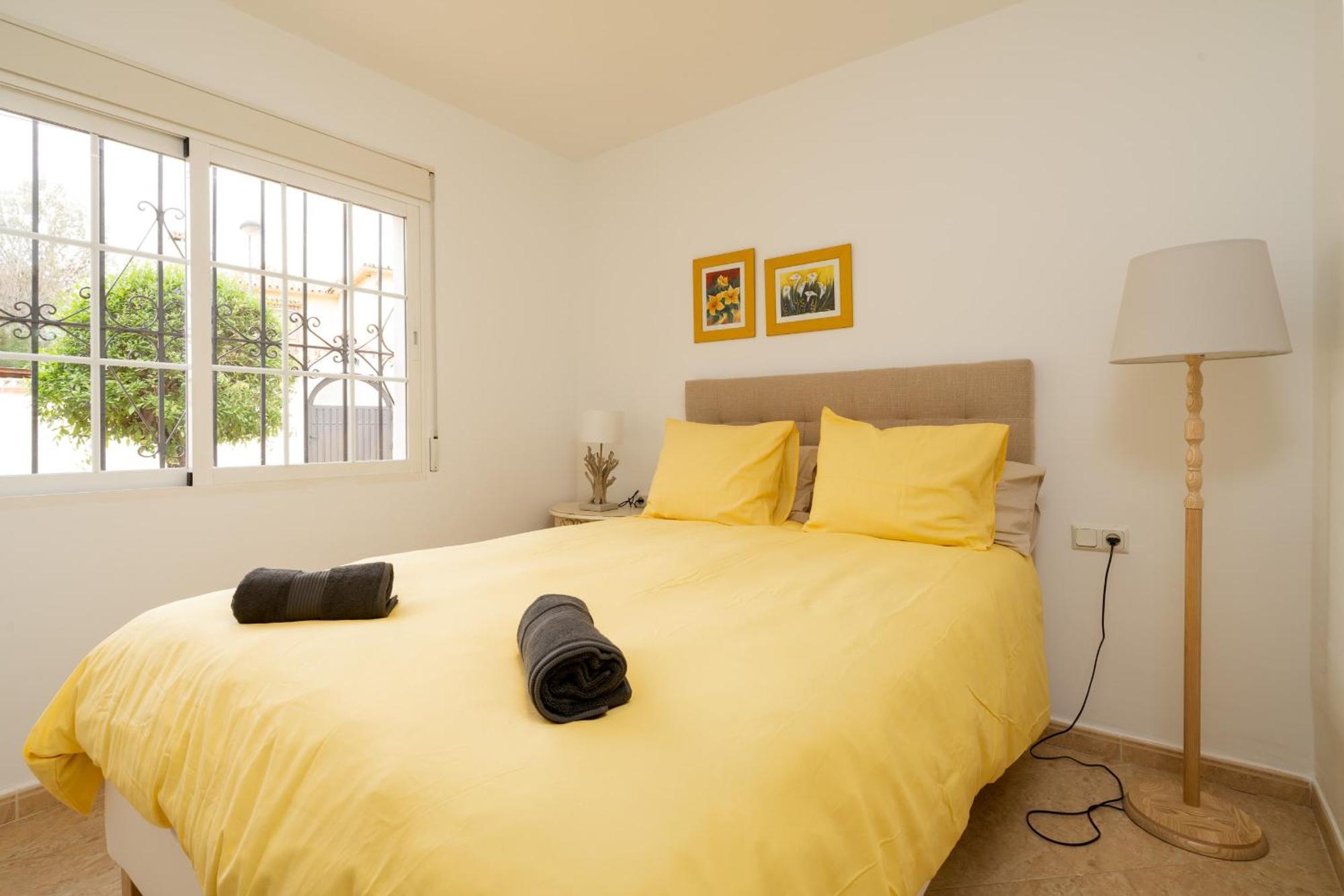 Charming Two Bedroom House Close To The Sea Сasa de vacaciones Marbella
