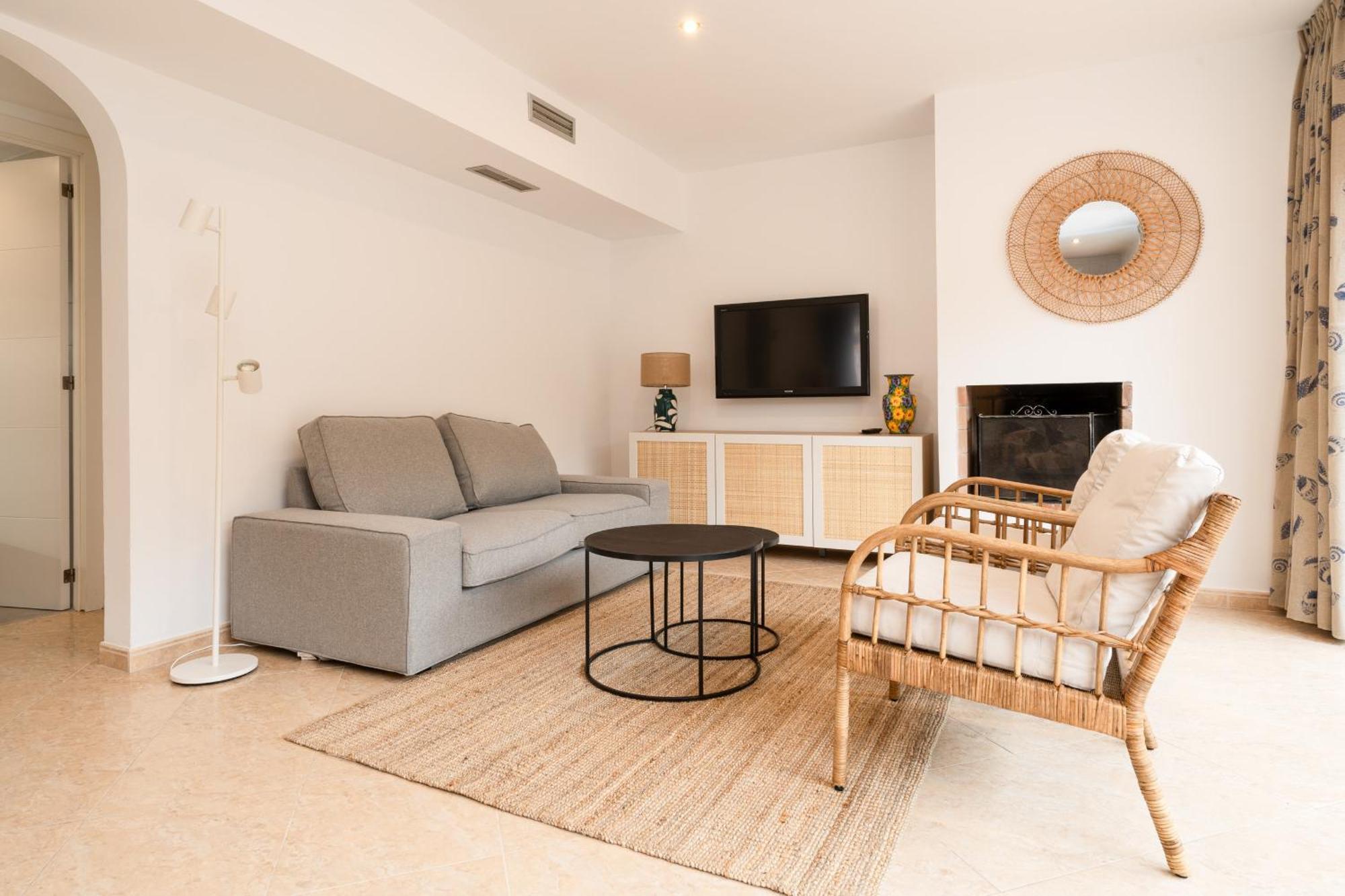 Сasa de vacaciones Charming Two Bedroom House Close To The Sea